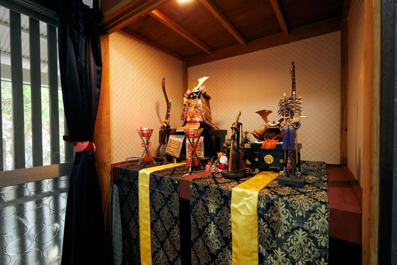 Villa Hakone Kabuto 古民家旅館 150平米 バス停迄一分 準天然温泉 最大12名 Екстер'єр фото