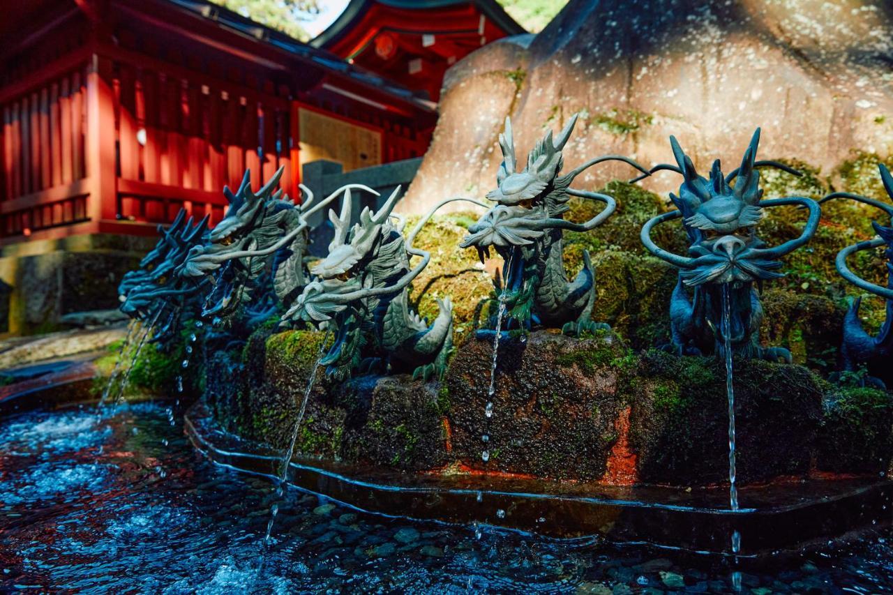 Villa Hakone Kabuto 古民家旅館 150平米 バス停迄一分 準天然温泉 最大12名 Екстер'єр фото