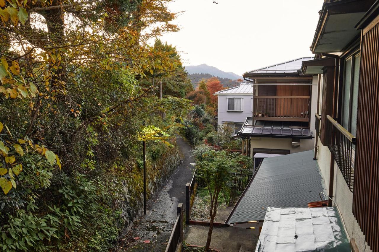 Villa Hakone Kabuto 古民家旅館 150平米 バス停迄一分 準天然温泉 最大12名 Екстер'єр фото