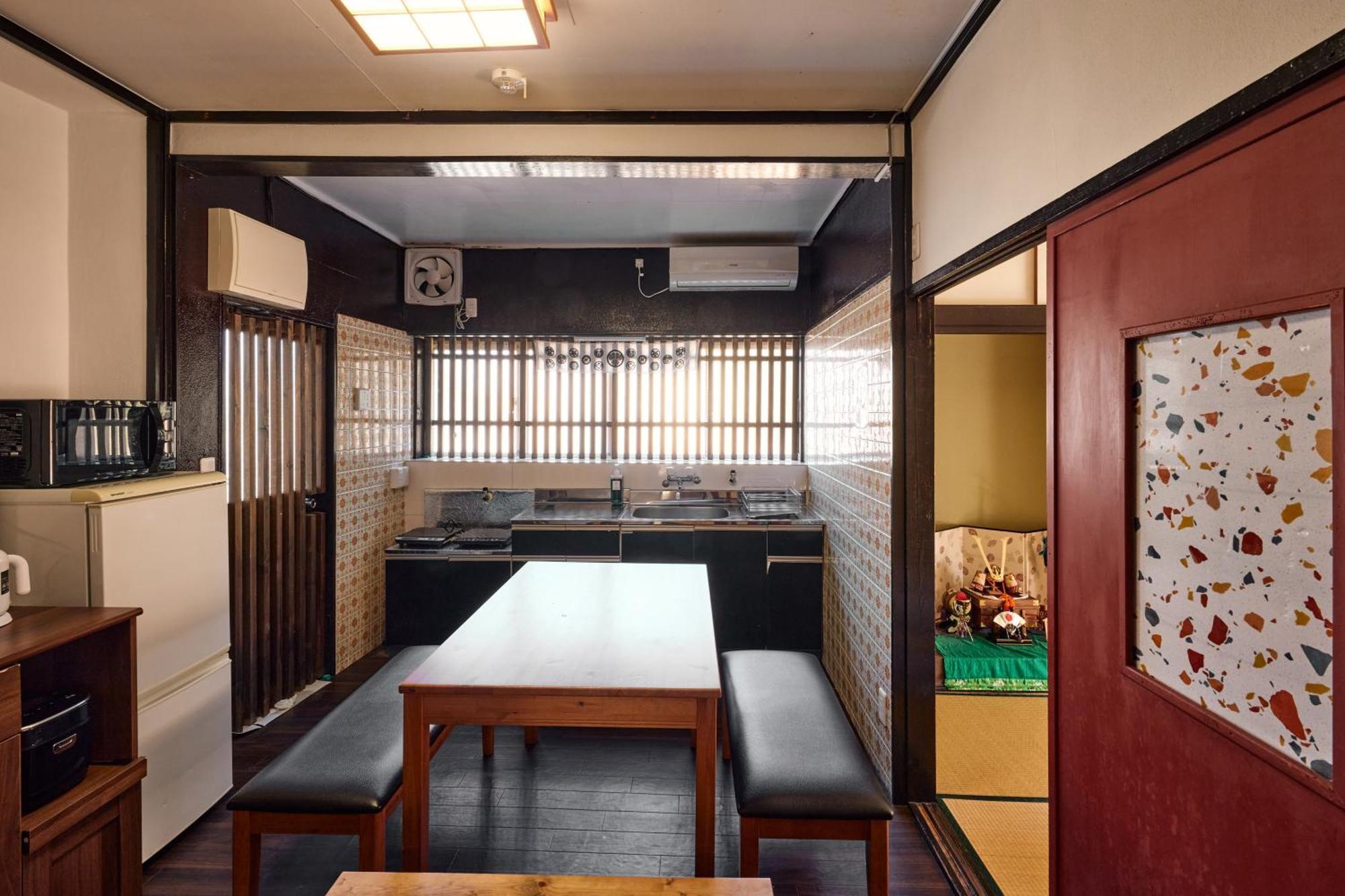 Villa Hakone Kabuto 古民家旅館 150平米 バス停迄一分 準天然温泉 最大12名 Екстер'єр фото